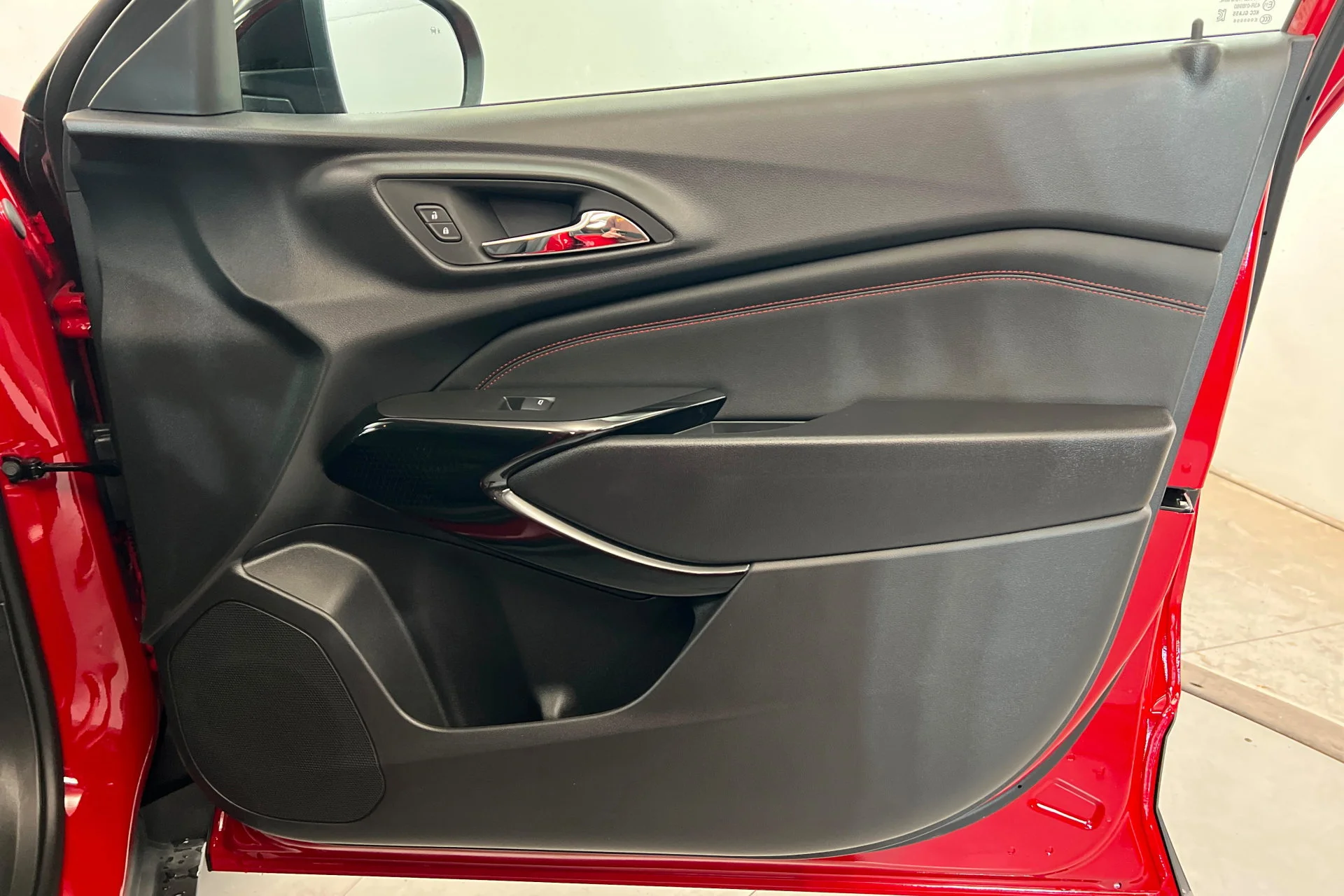 2026 Chevrolet Trax RS - Photo 23