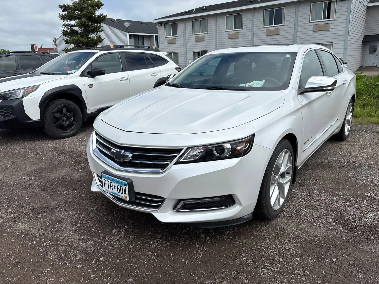 Used 2017 Chevrolet Impala Premier with VIN 1G1145S35HU203590 for sale in Hermantown, Minnesota