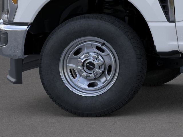 New 2026 White Ford XL image 19