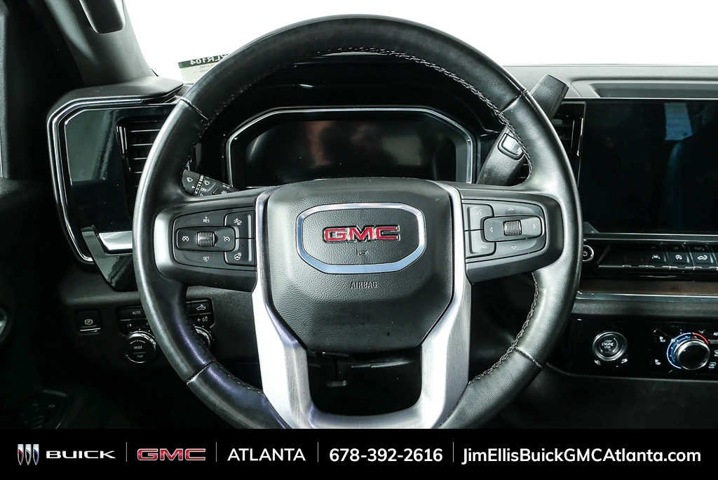Used 2024 Onyx Black GMC SLT image 9