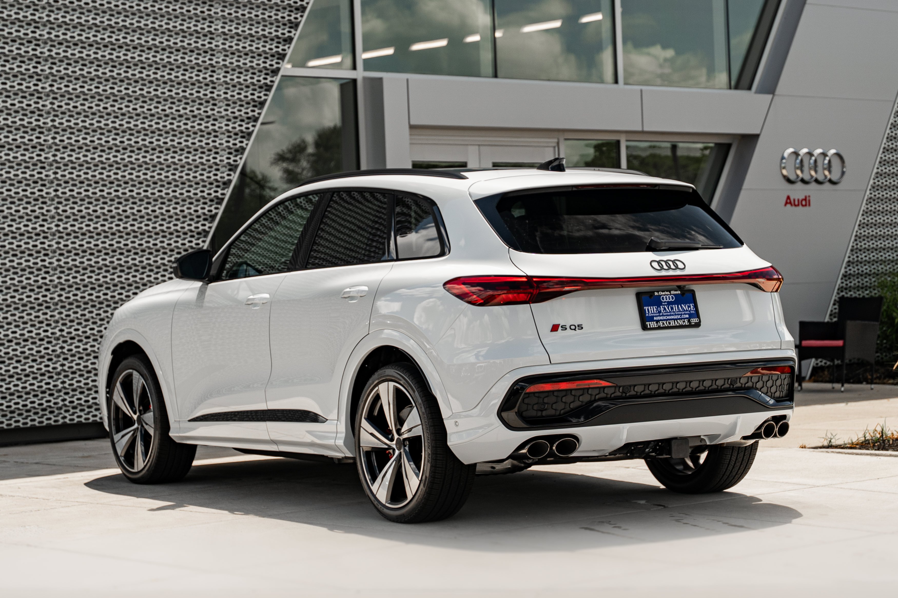 New 2026 Glacier Audi Premium Plus image 5