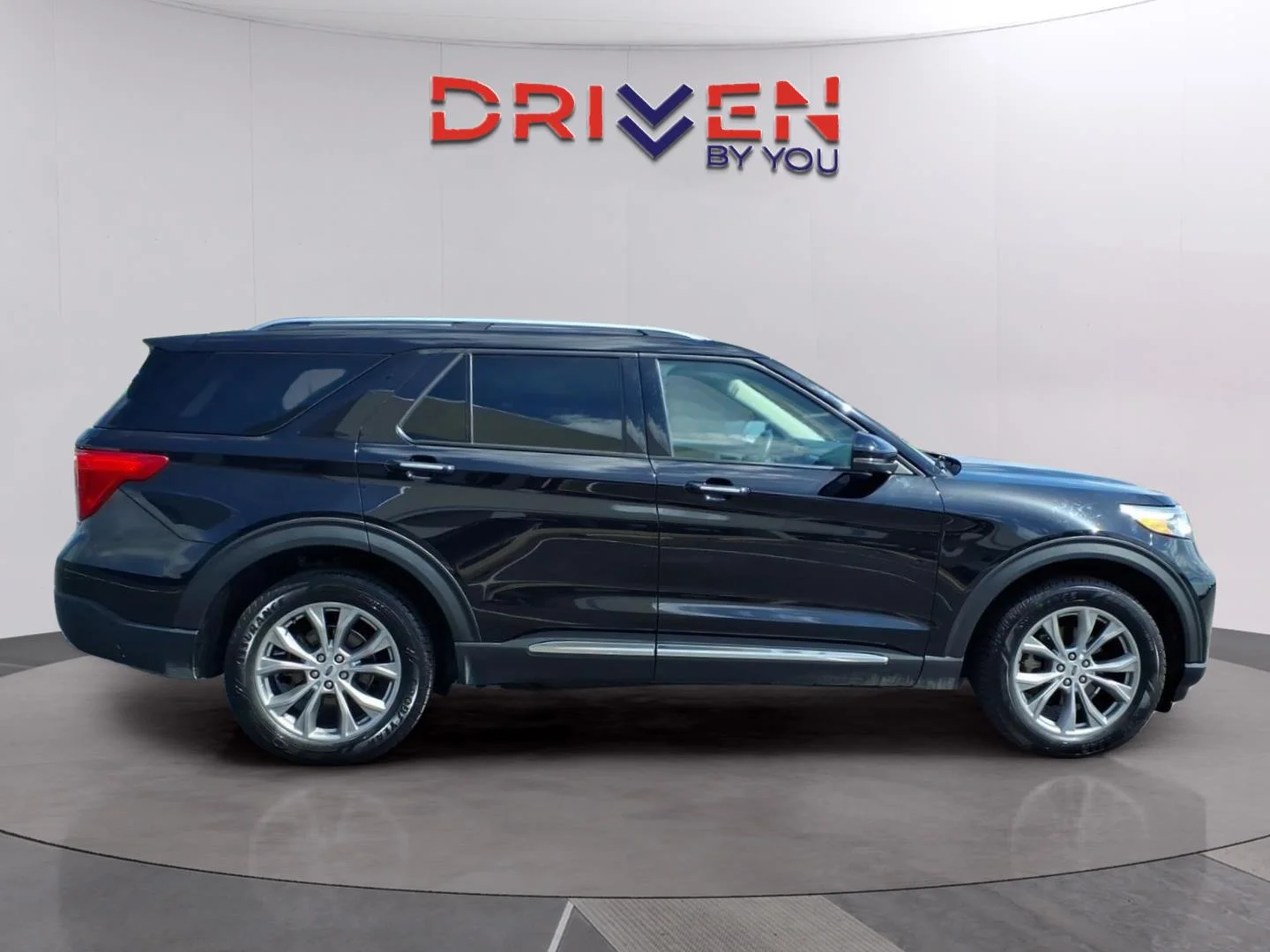 Used 2023 Agate Black Ford Limited image 6