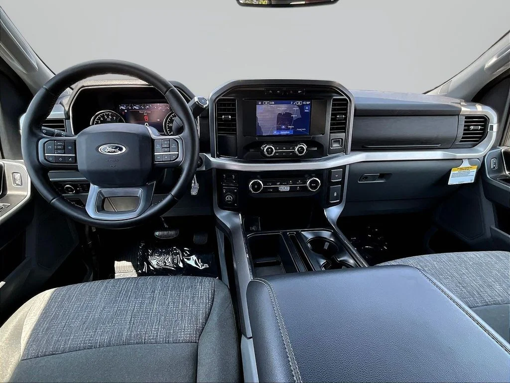 Certified Used 2023 Blue Ford XLT image 8