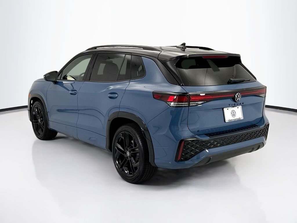New 2026 Monterey Blue W/Deep Black Roof Volkswagen SE R-Line Black image 7