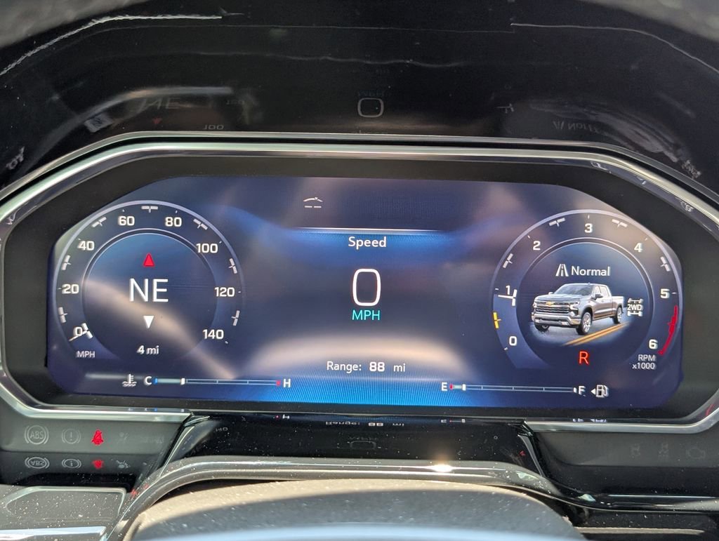 New 2026 Summit White Chevrolet LT image 25