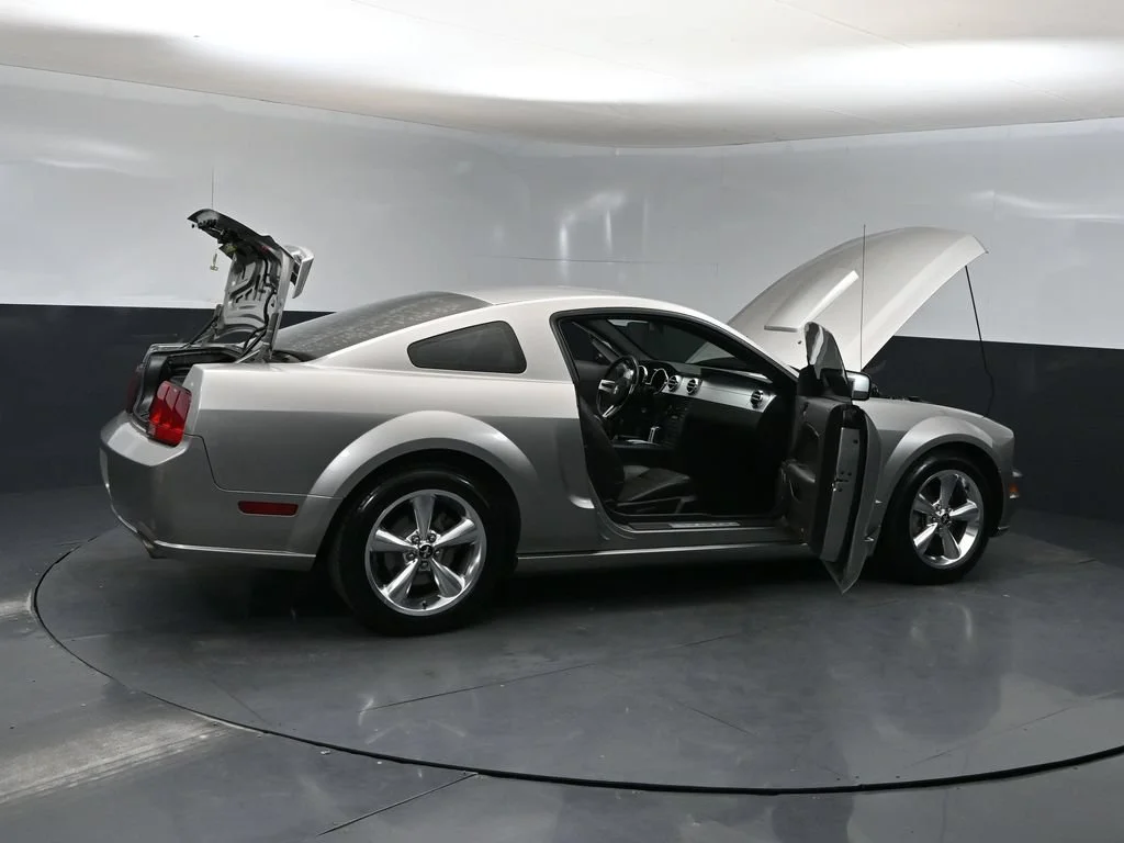 Used 2008 Gray Ford GT Deluxe image 37