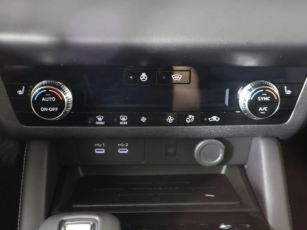 New 2026 Gray Mitsubishi SE 1.5T S-AWC image 49
