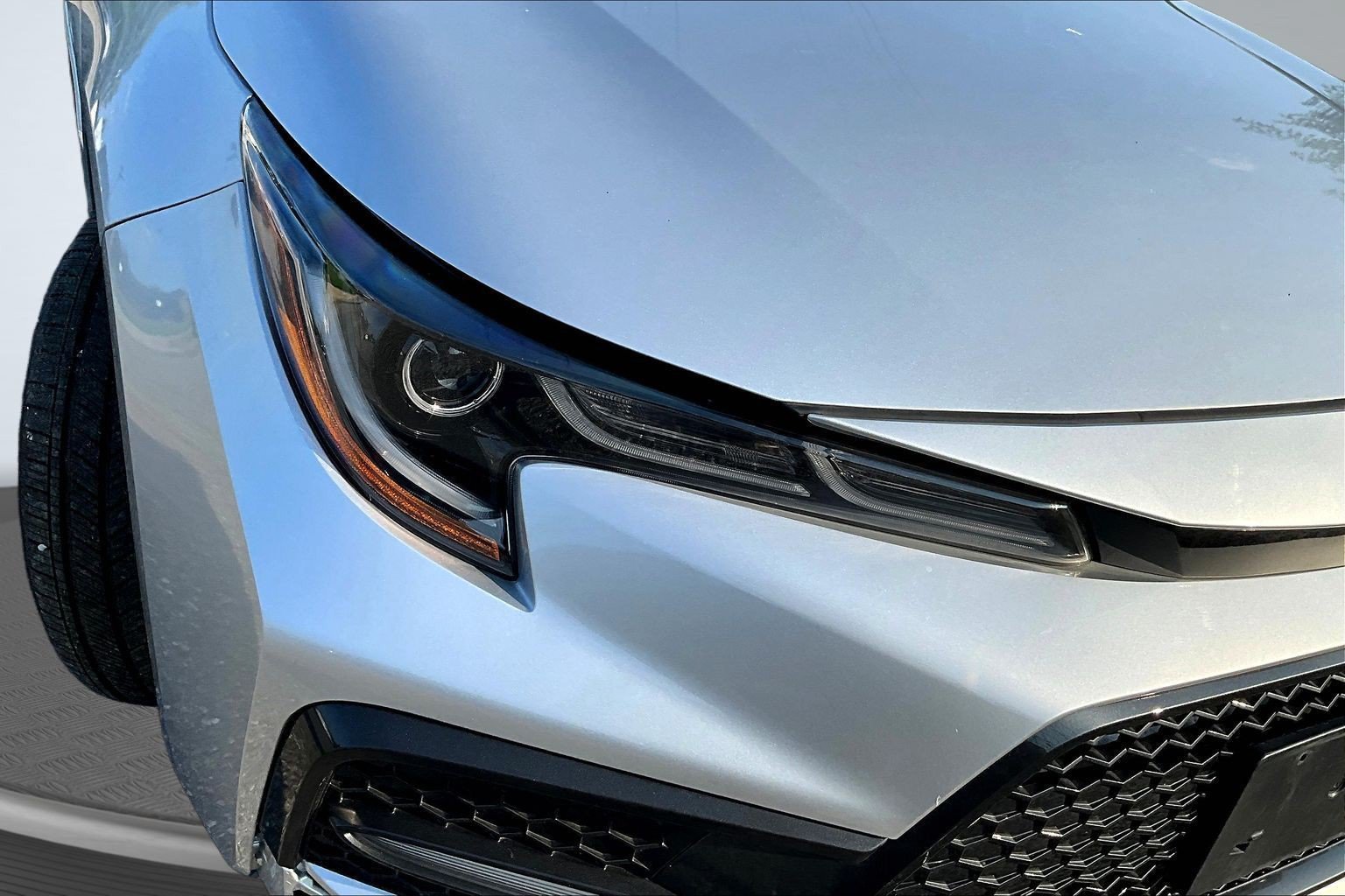 Used 2021 Silver Toyota SE image 28