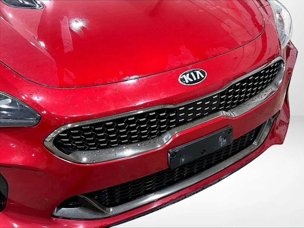 Used 2018 Red Kia GT2 image 27