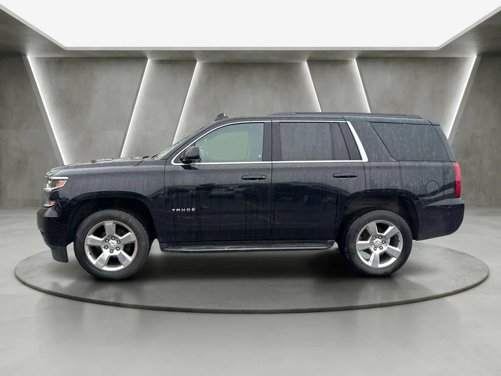 Used 2020 Black Chevrolet LS image 4