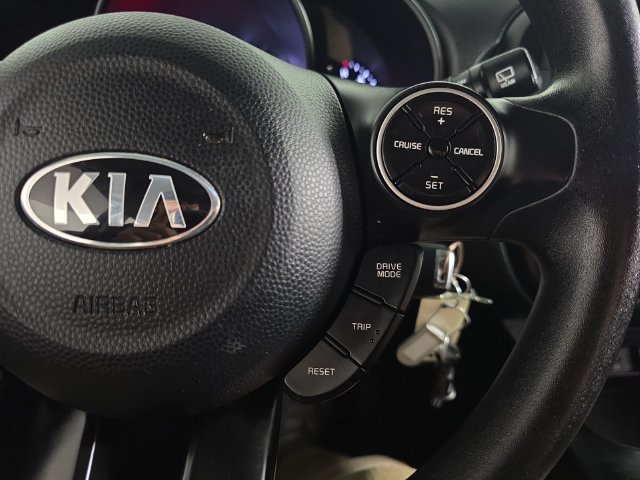 Used 2019 Shadow Black Kia Plus image 13