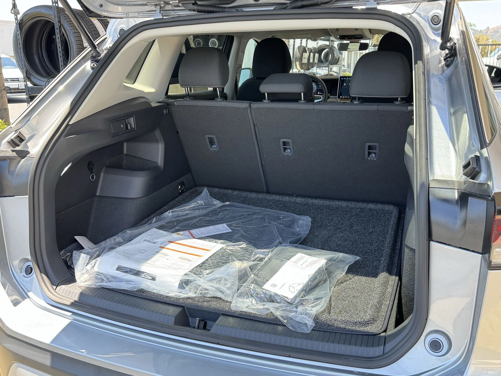 New 2026 Pyrite Silver Metallic Volkswagen S image 33