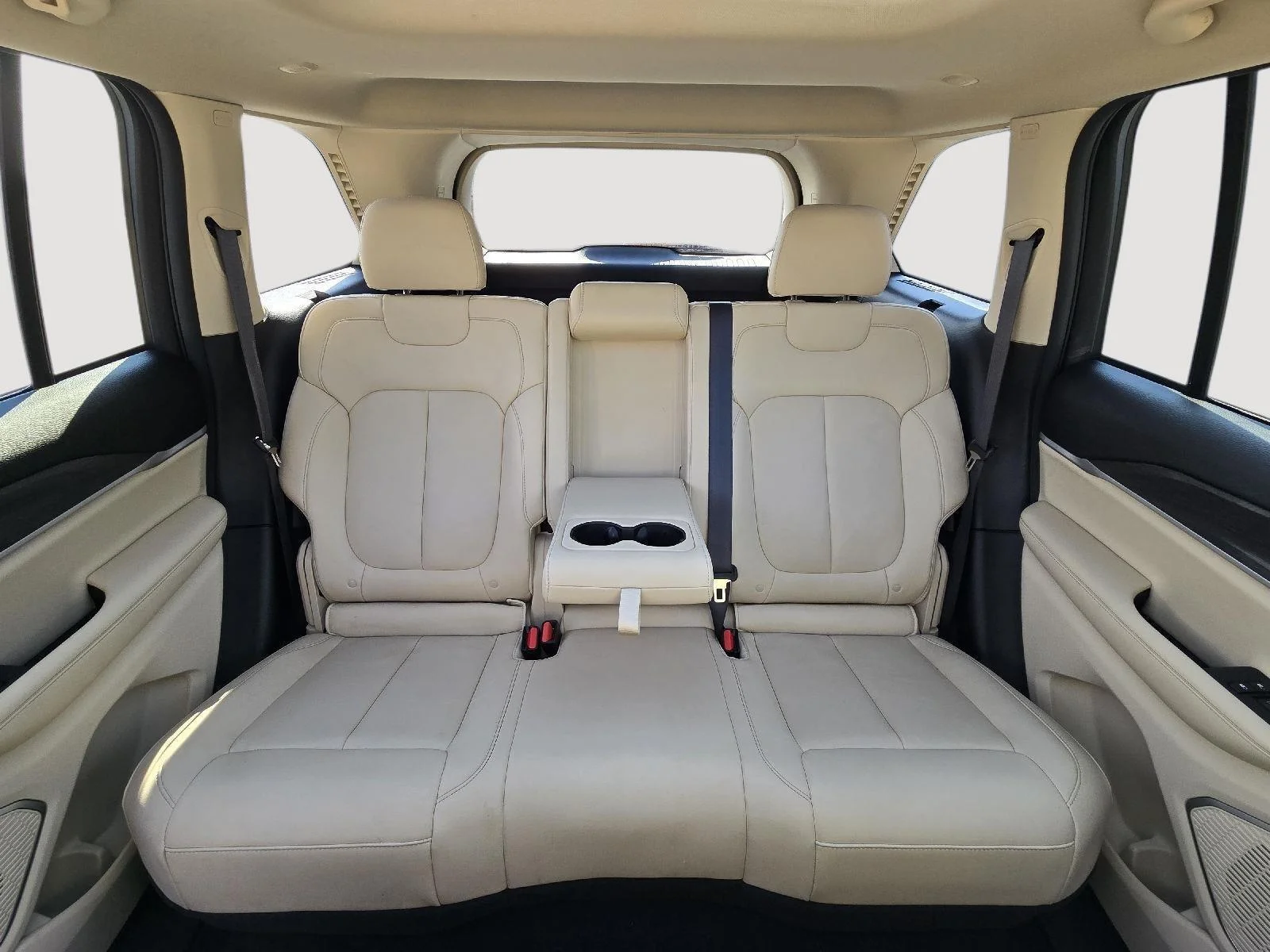 Used 2022 Velvet Red Pearlcoat Jeep Limited image 25