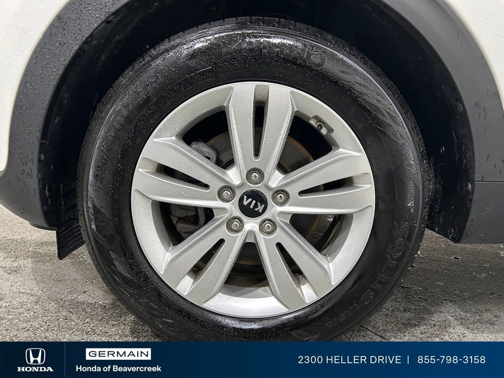 Used 2019 Clear White Kia LX image 13