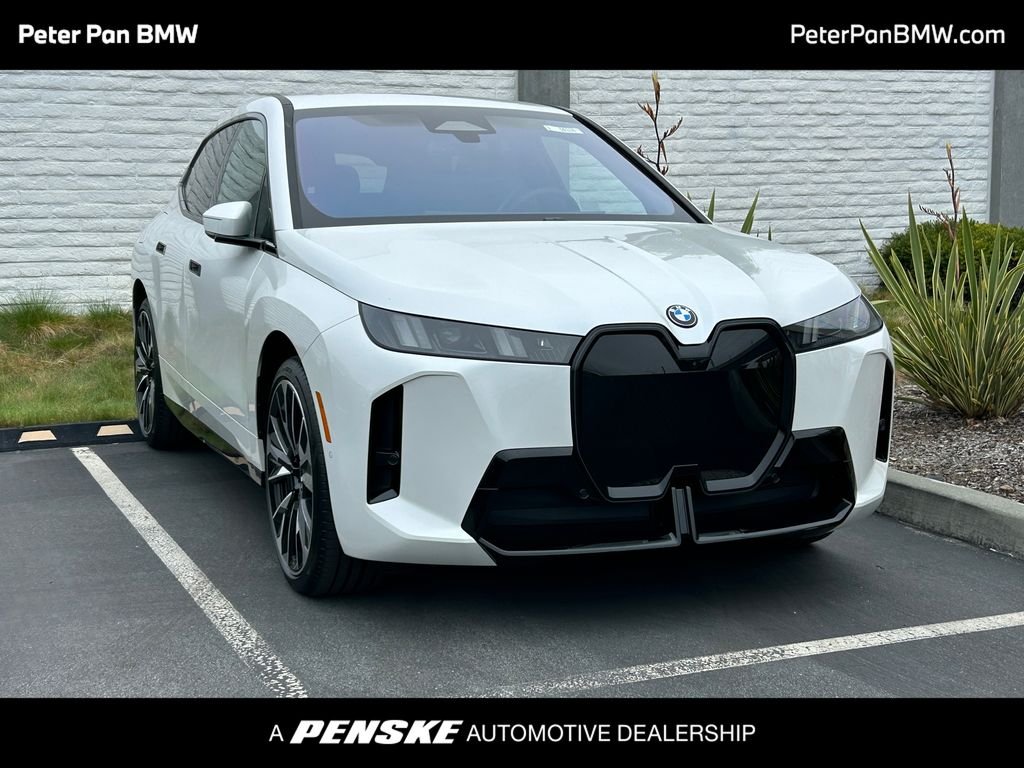 2026 BMW iX xDrive45's photo