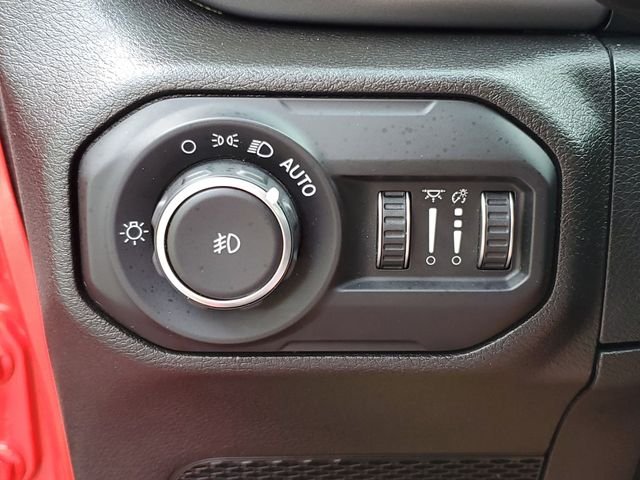 Used 2021 Red Jeep Unlimited Willys image 22