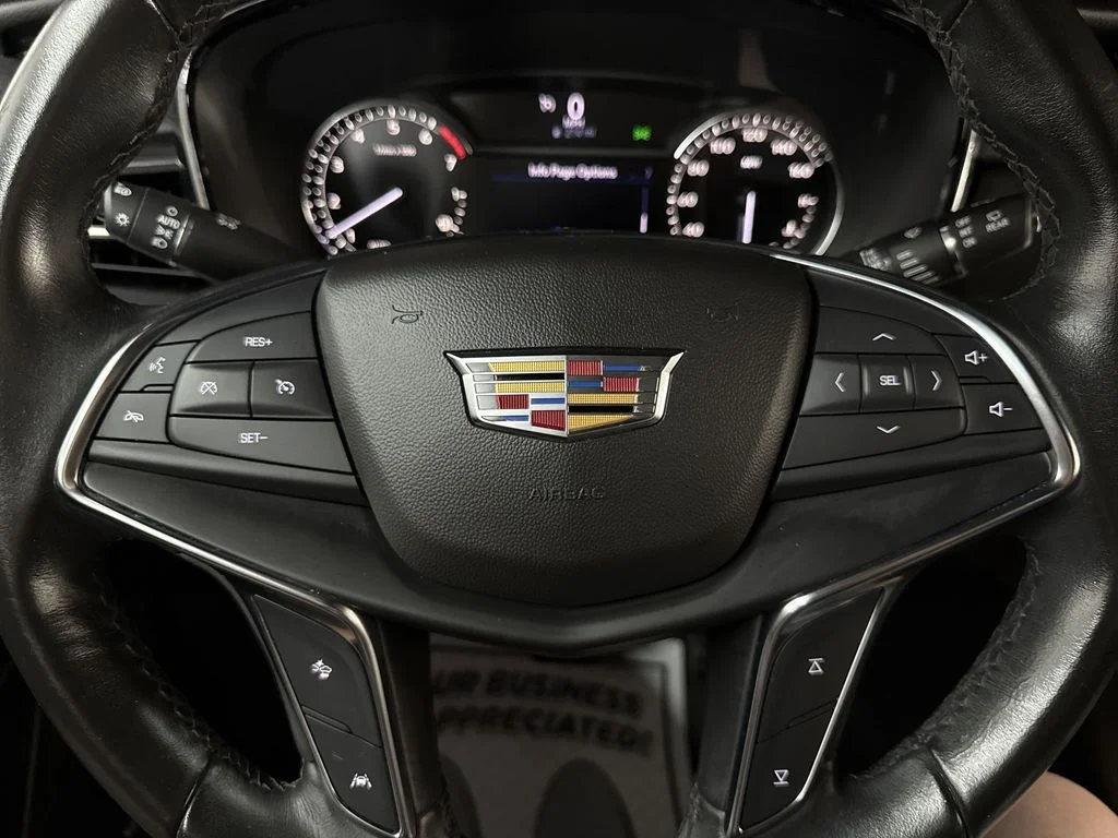 Used 2020 Radiant Silver Metallic Cadillac Luxury image 17