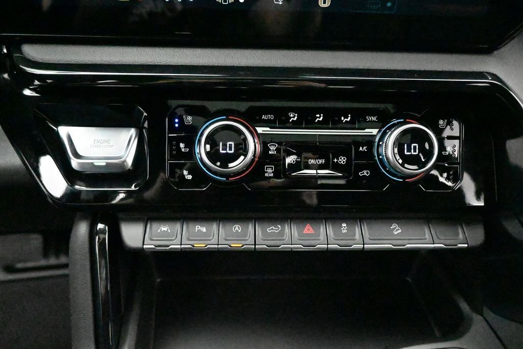2026 GMC Sierra 1500 AT4 - Photo 17