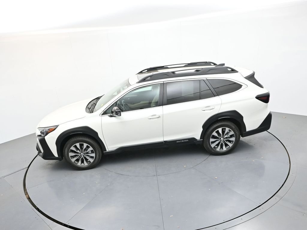 Used 2025 Crystal White Pearl Subaru Limited image 31