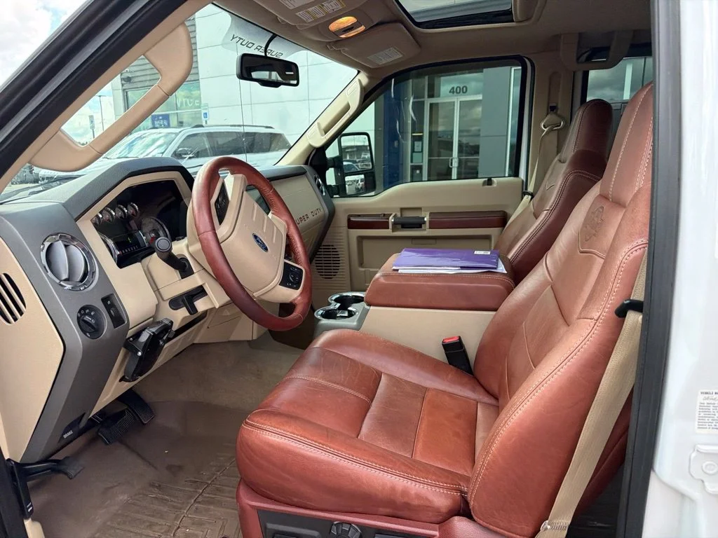 Used 2008  Ford King Ranch image 9