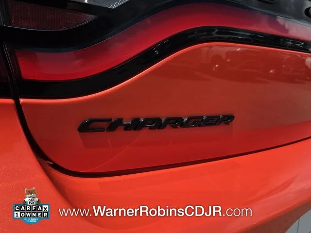 Used 2022 Orange Dodge SXT image 12