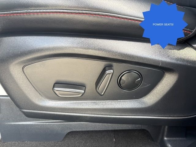 Used 2025 Gray Ford ST-Line image 13