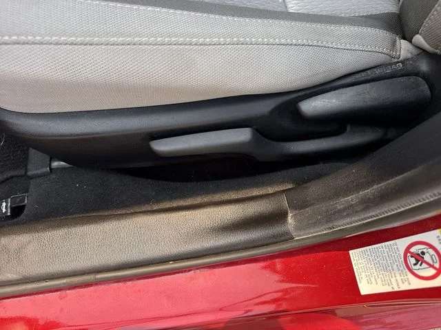 2019 Toyota Corolla LE - Photo 12