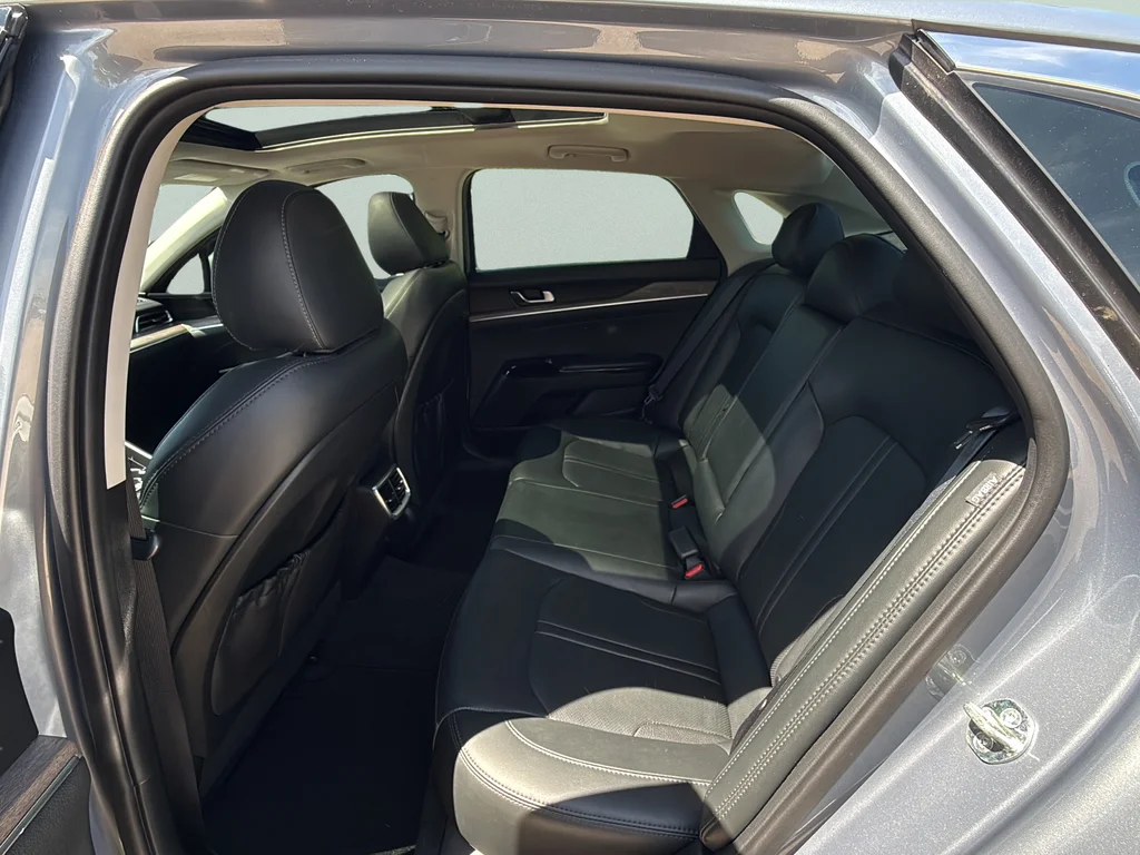 2023 Kia K5 EX - Photo 16