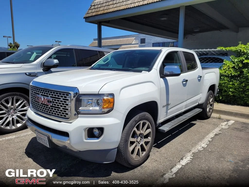 2019 GMC Canyon 4WD Denali Crew Cab Short Box's photo