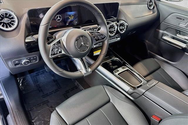 New 2026 Night Black Mercedes-Benz GLA 250 image 38