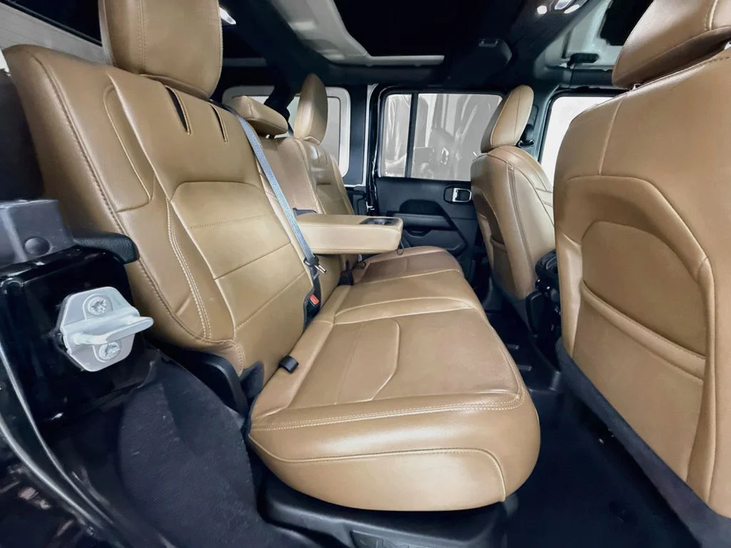 Used 2023 Black Jeep Sahara 4xe image 27