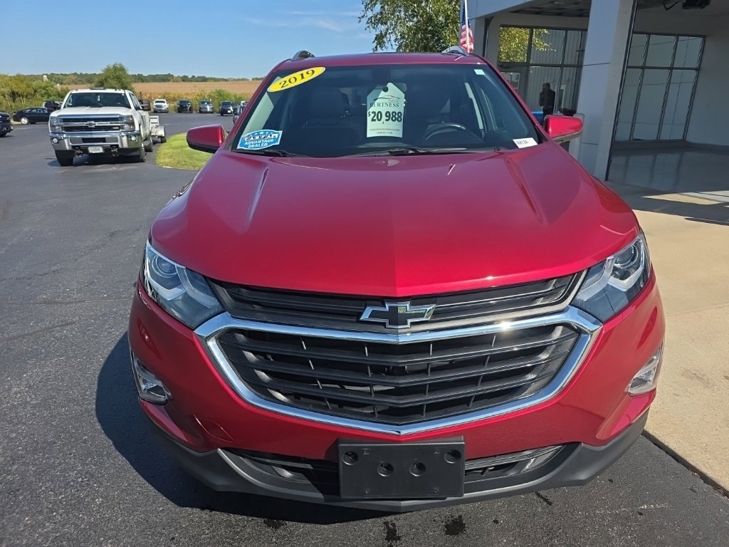 Used 2019 Chevrolet Equinox LT with VIN 2GNAXUEVXK6225622 for sale in Orfordville, WI