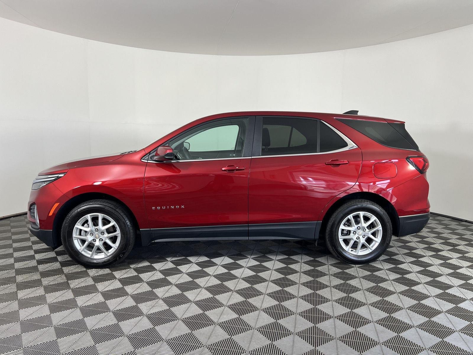 Used 2023 Radiant Red Tintcoat Chevrolet LT image 27