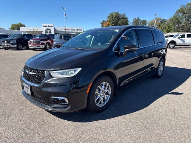 2023 Chrysler Pacifica