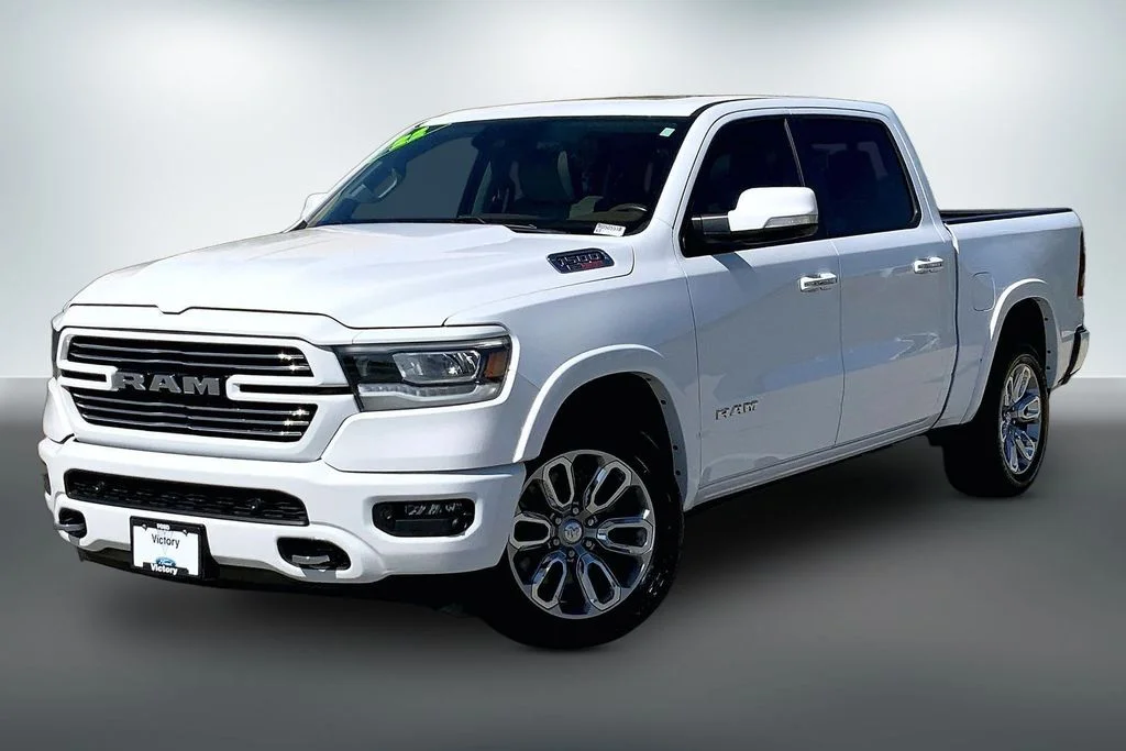 Used 2022 RAM Ram 1500 Pickup Laramie with VIN 1C6RREJM2NN178909 for sale in Kansas City