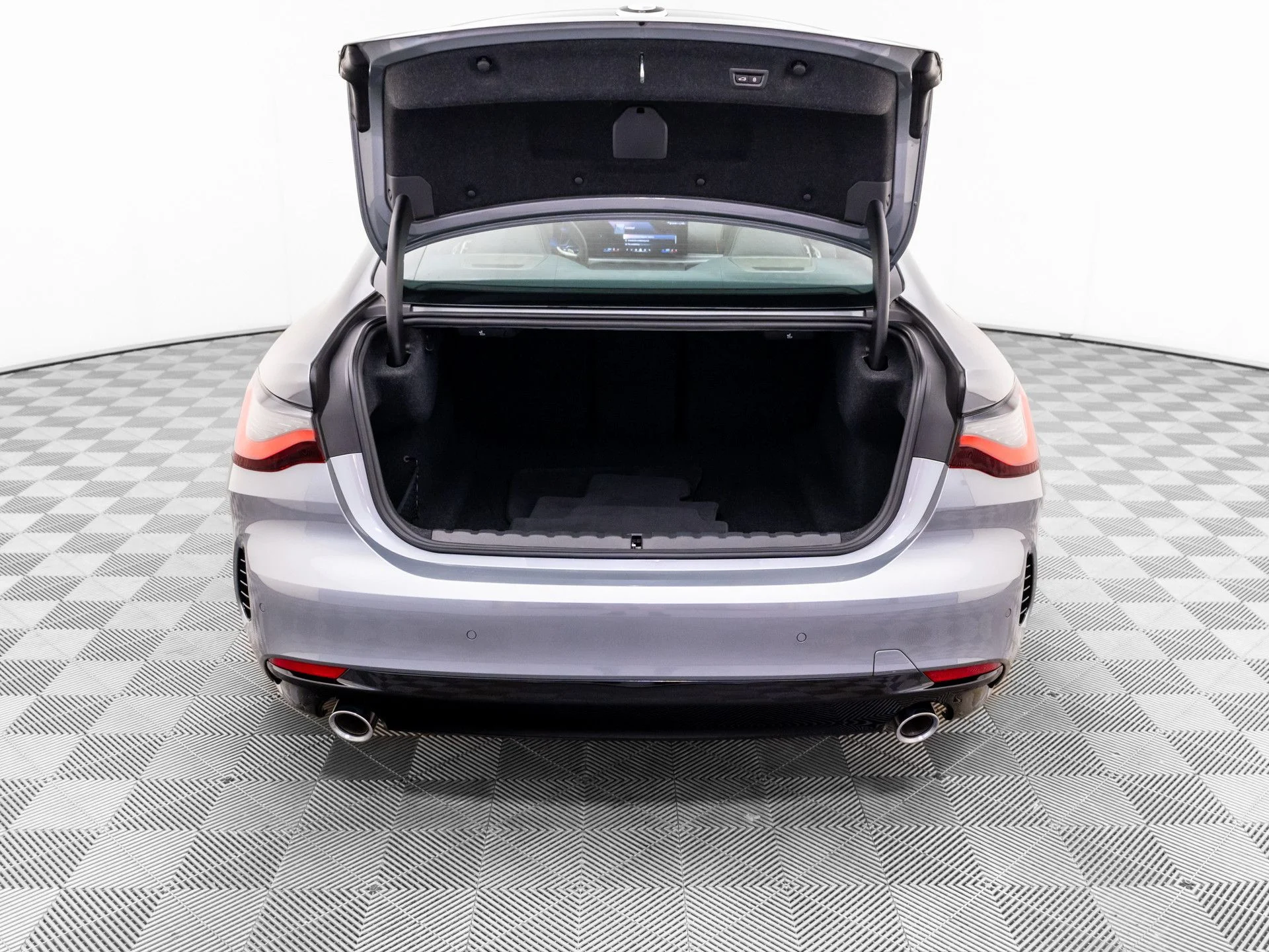 Certified Used 2026 Gray BMW 430i xDrive image 34