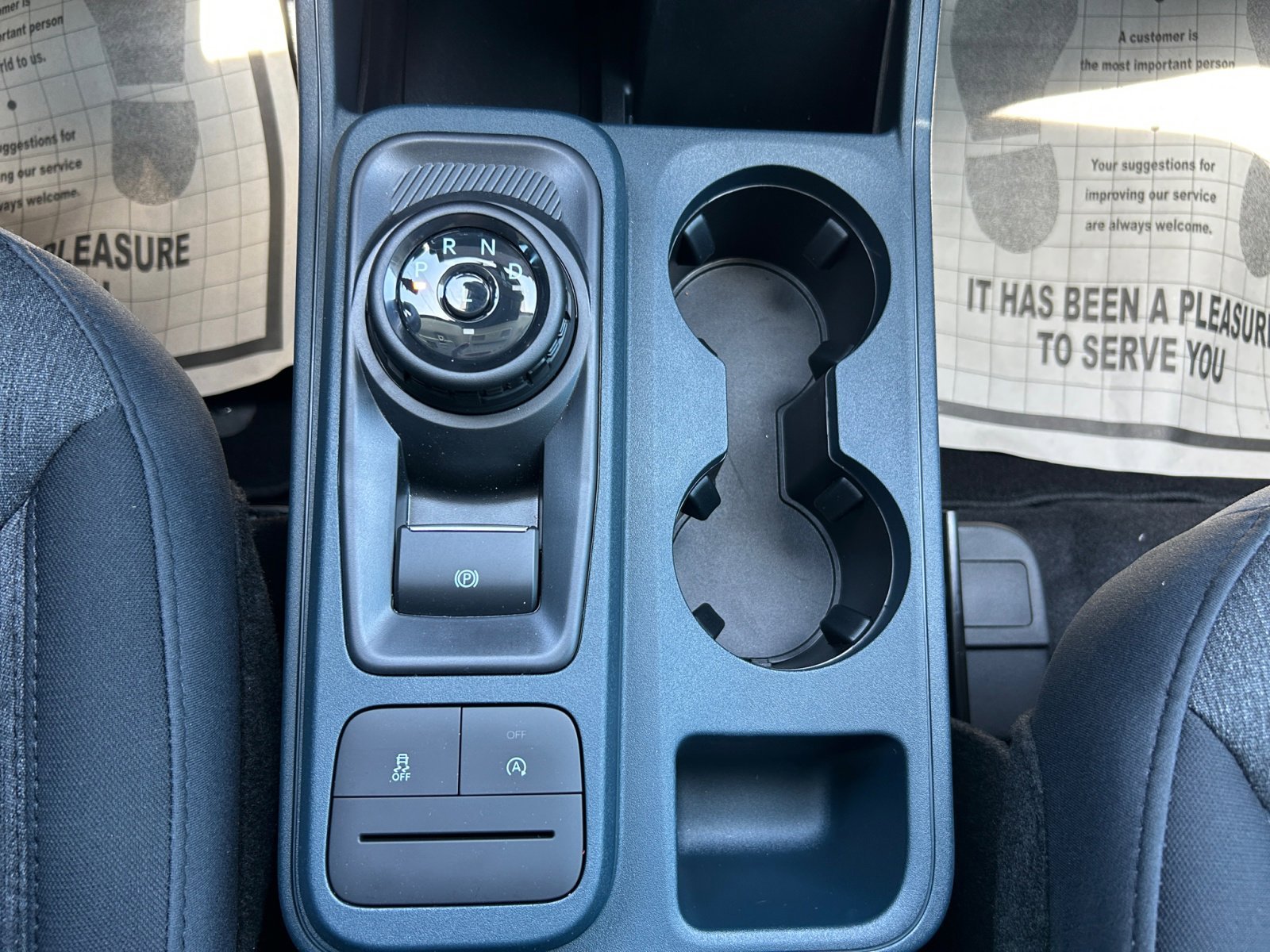 2025 Ford Maverick XLT - Photo 13