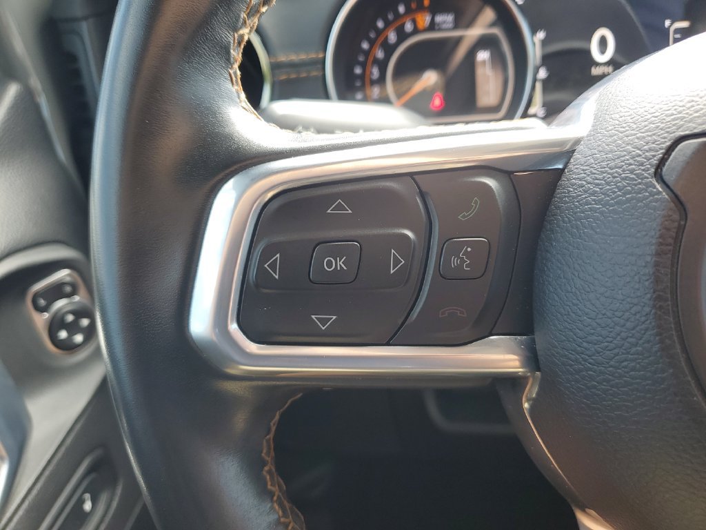 Used 2022 Gray Jeep Overland image 32