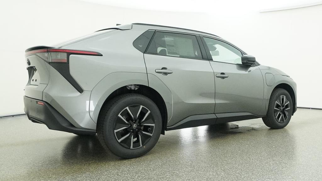 New 2027 Heavy Metal Toyota XLE image 17
