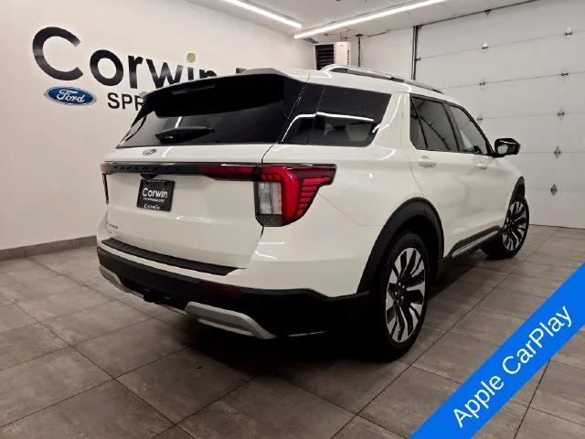 New 2027 Star White Metallic Tri-Coat Ford Platinum™ image 5