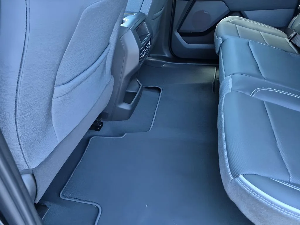 2026 GMC Sierra EV Elevation - Photo 35