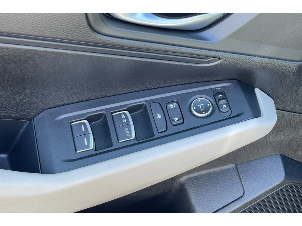 Used 2024 Meteorite Gray Metallic Honda LX image 12