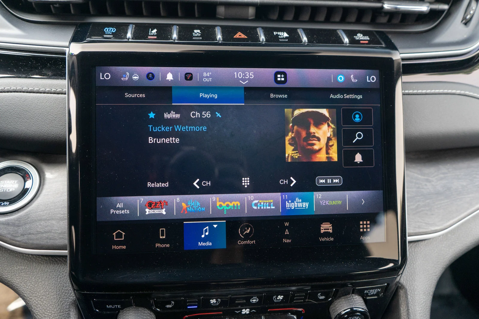 Used 2022 Diamond Black Crystal Pearlcoat Jeep 4xe image 18