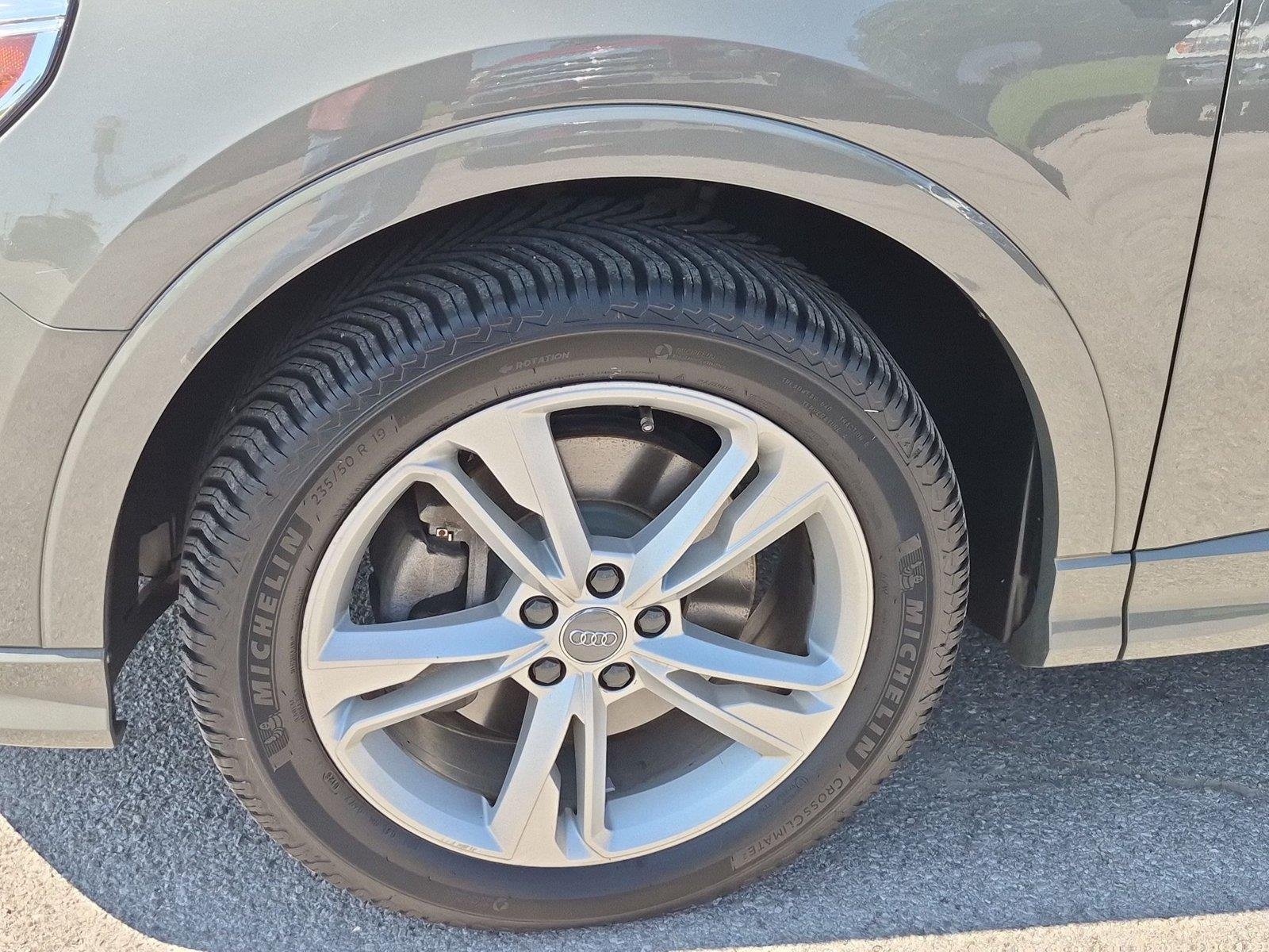Used 2020 Chronos Gray Metallic AUDI  image 10