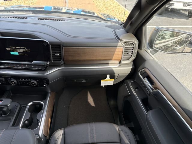 2026 Chevrolet Silverado 1500 High Country - Photo 15