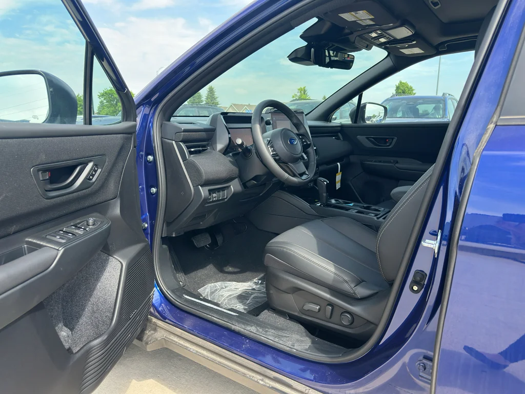 New 2026 SAPPHIRE BLUE PEARL Subaru Limited image 12