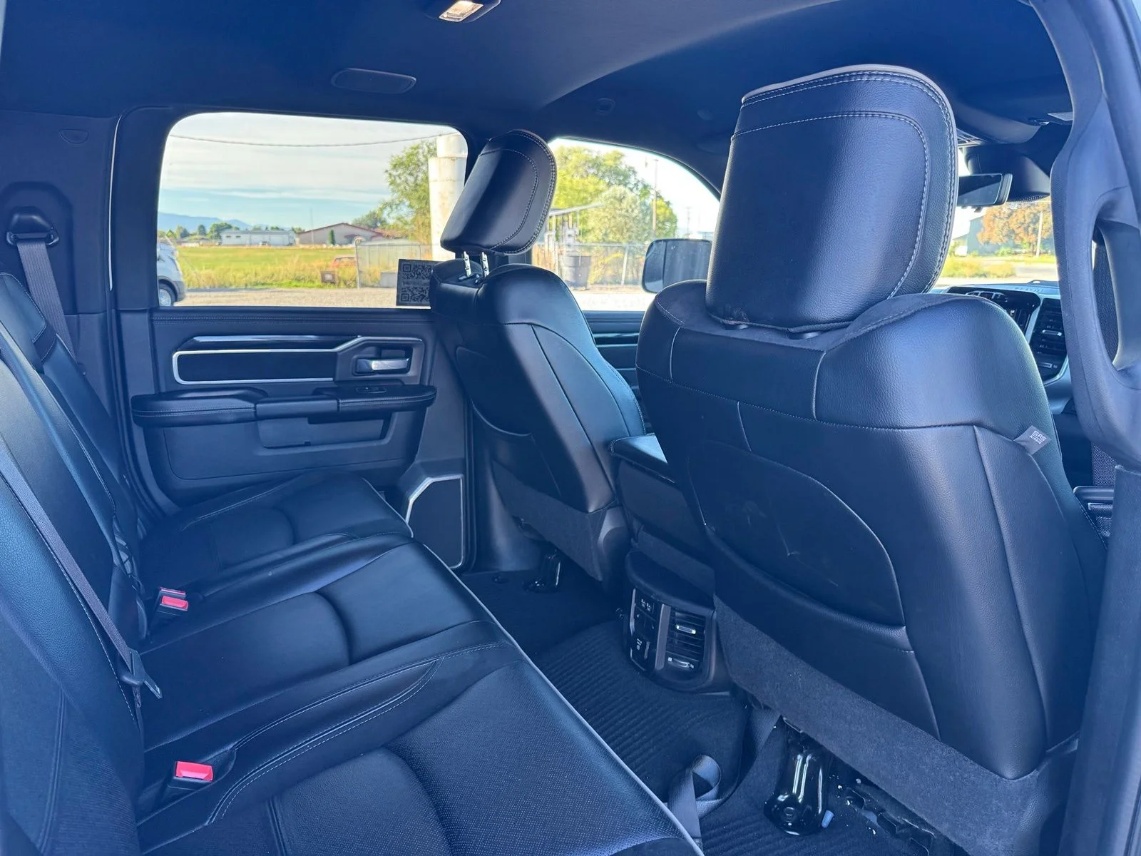 Used 2022 White Ram Laramie image 9