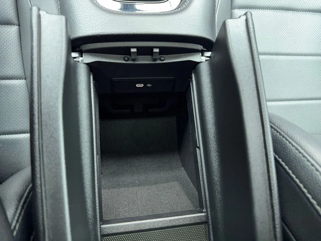 Used 2024 White Mercedes-Benz GLE 350 NAV,CAM,PANO,HTD STS,BLIND SPOT image 34