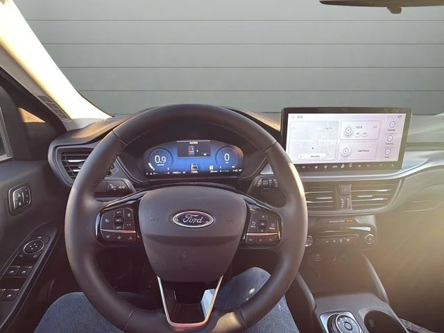 Used 2023 Silver Ford Active image 12
