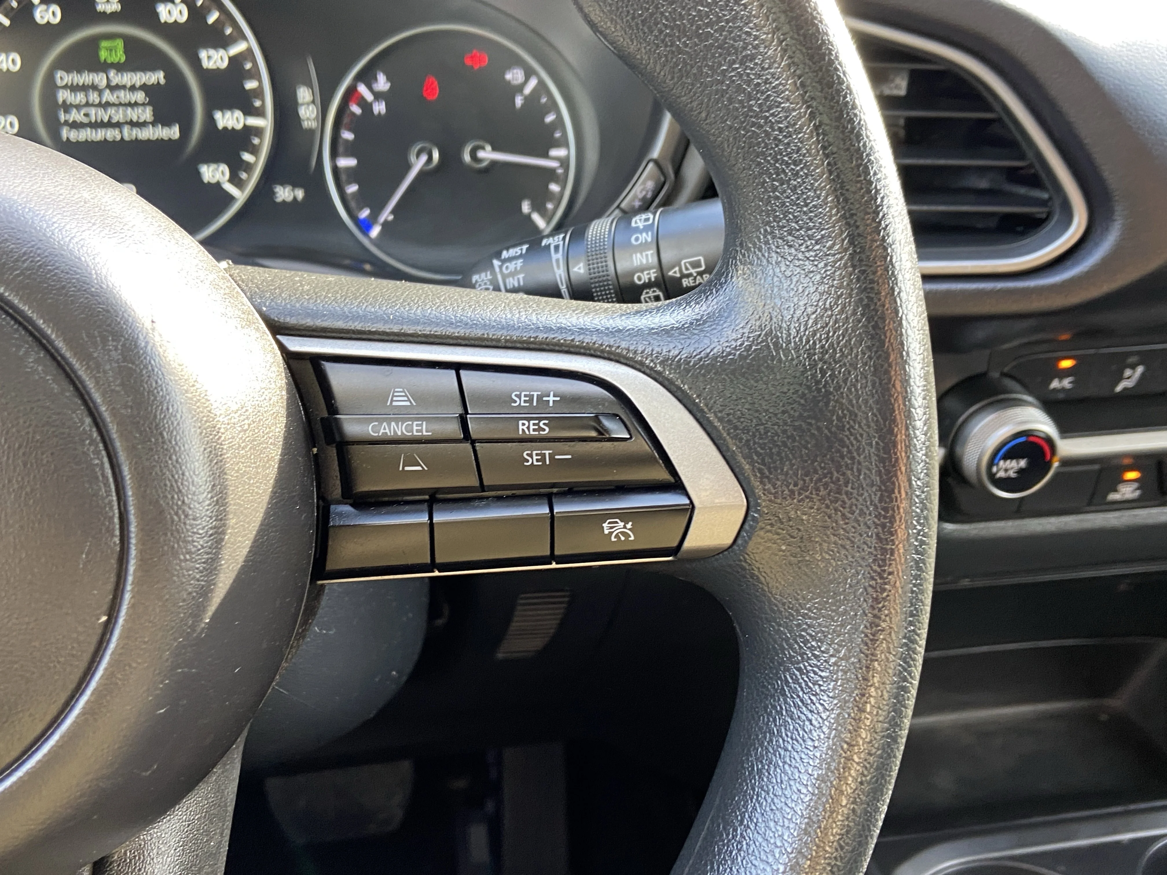 2025 Mazda CX-30 S - Photo 16